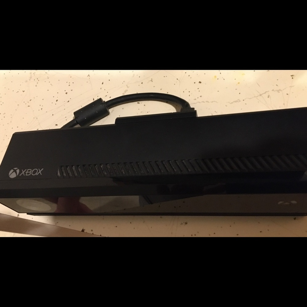 Xbox Kinect - Picture 2 of 2
